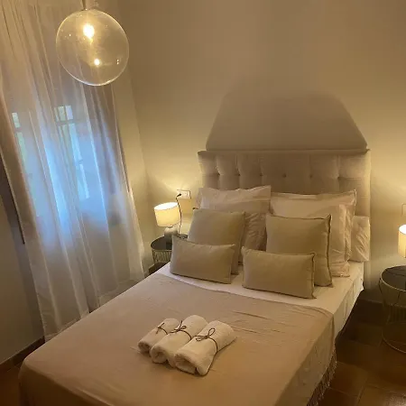 Daire Turisticos, Ponce De Leon, Deluxe Ronda