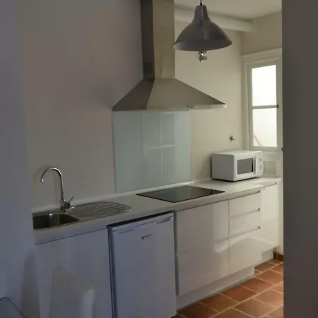 Daire Turisticos, Ponce De Leon, Deluxe Ronda